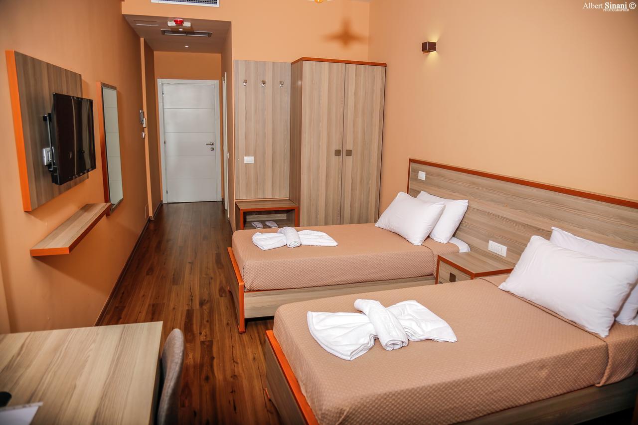 Hotel Arc Tirana 3*