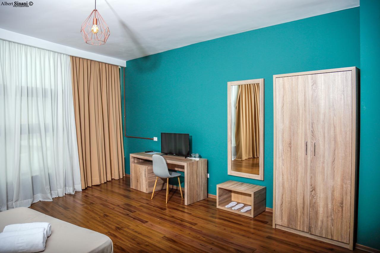 Hotel Arc Tirana Yzberish