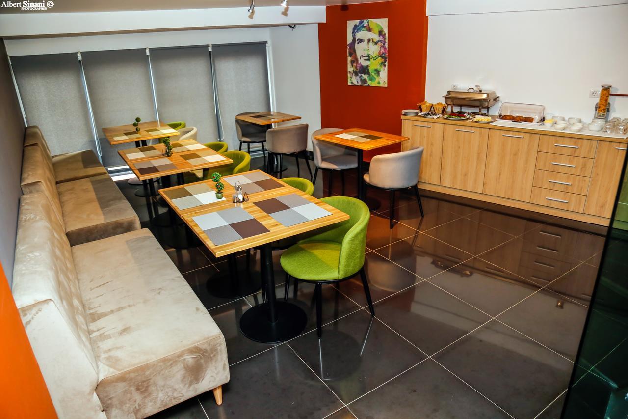 Arc Tirana 3*